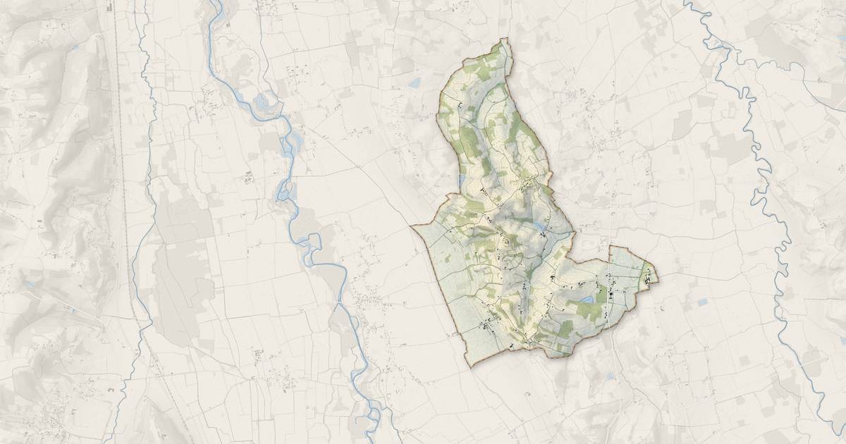 Portrait cartographique de Ladevèze-Ville : relief, eau, forêts, bâti et voies, calculés à partir des données de l'IGN