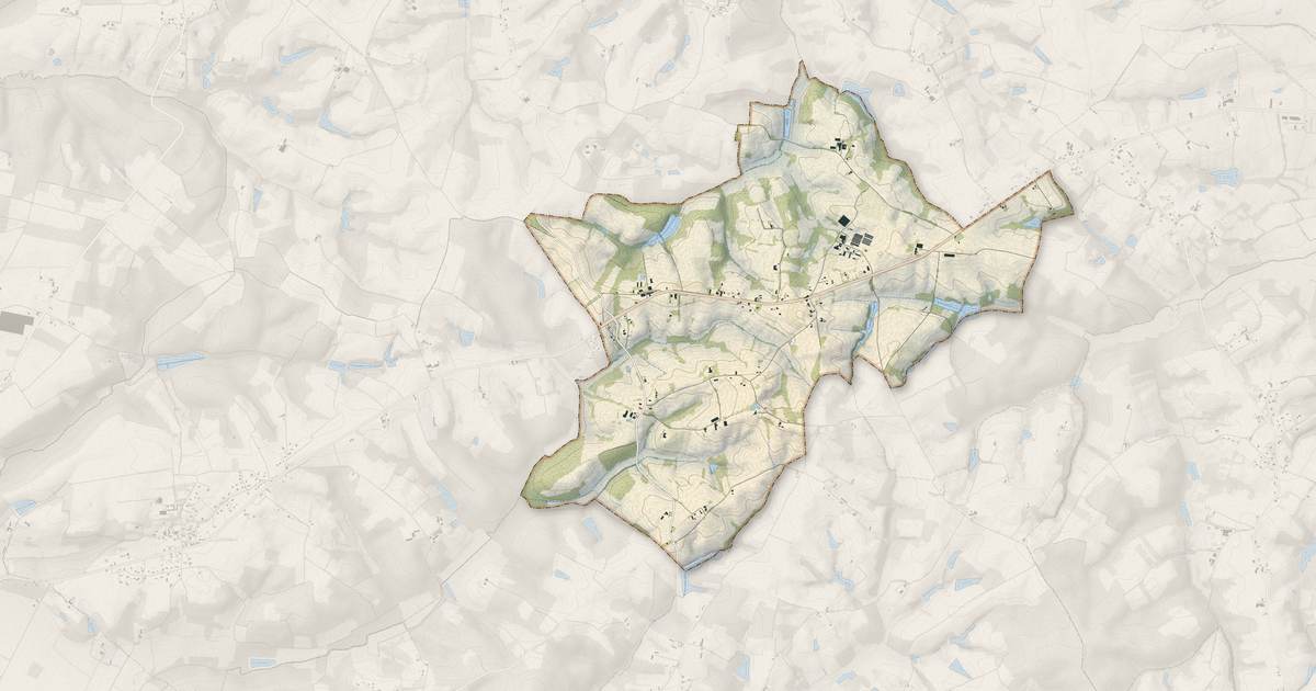 Portrait cartographique de Luppé-Violles : relief, eau, forêts, bâti et voies, calculés à partir des données de l'IGN
