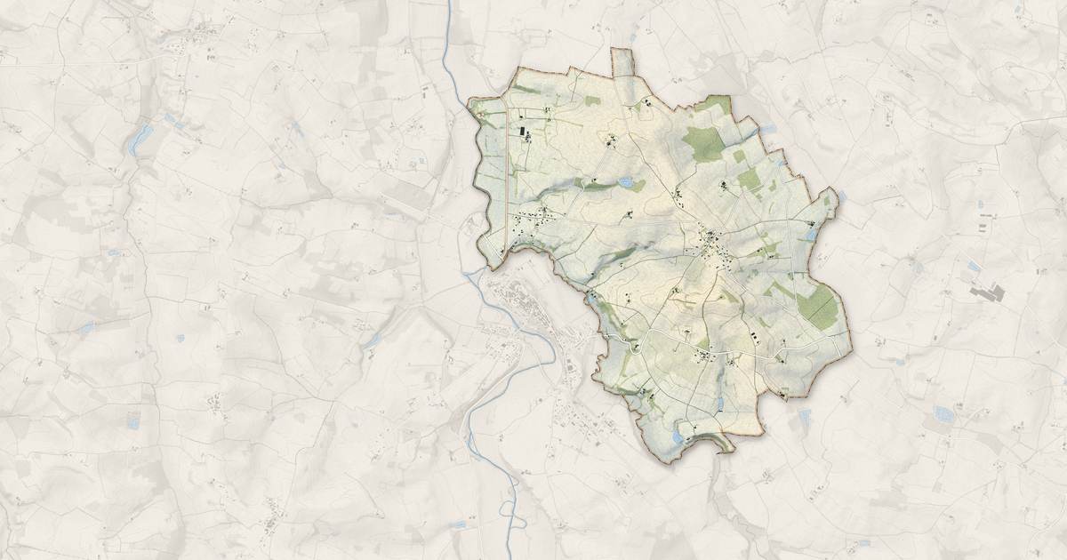 Portrait cartographique de Maignaut-Tauzia : relief, eau, forêts, bâti et voies, calculés à partir des données de l'IGN
