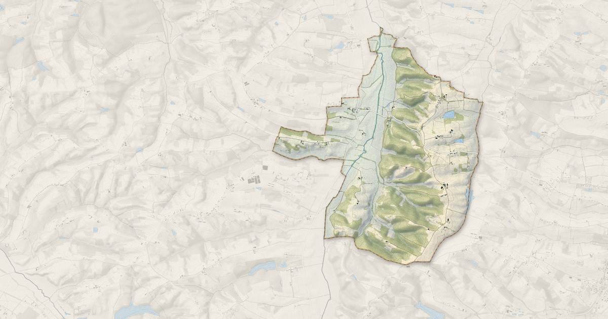 Portrait cartographique de Monclar-sur-Losse : relief, eau, forêts, bâti et voies, calculés à partir des données de l'IGN