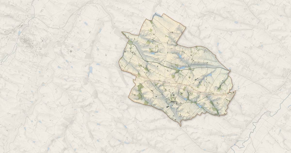 Portrait cartographique de Monferran-Savès : relief, eau, forêts, bâti et voies, calculés à partir des données de l'IGN