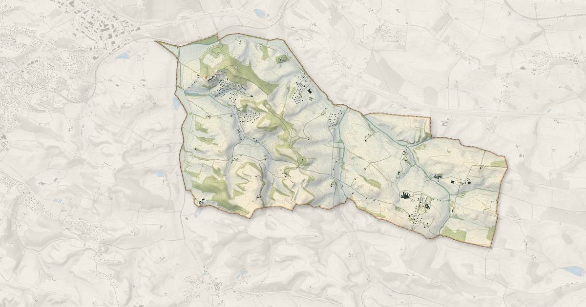 Portrait cartographique de Montégut : relief, eau, forêts, bâti et voies, calculés à partir des données de l'IGN