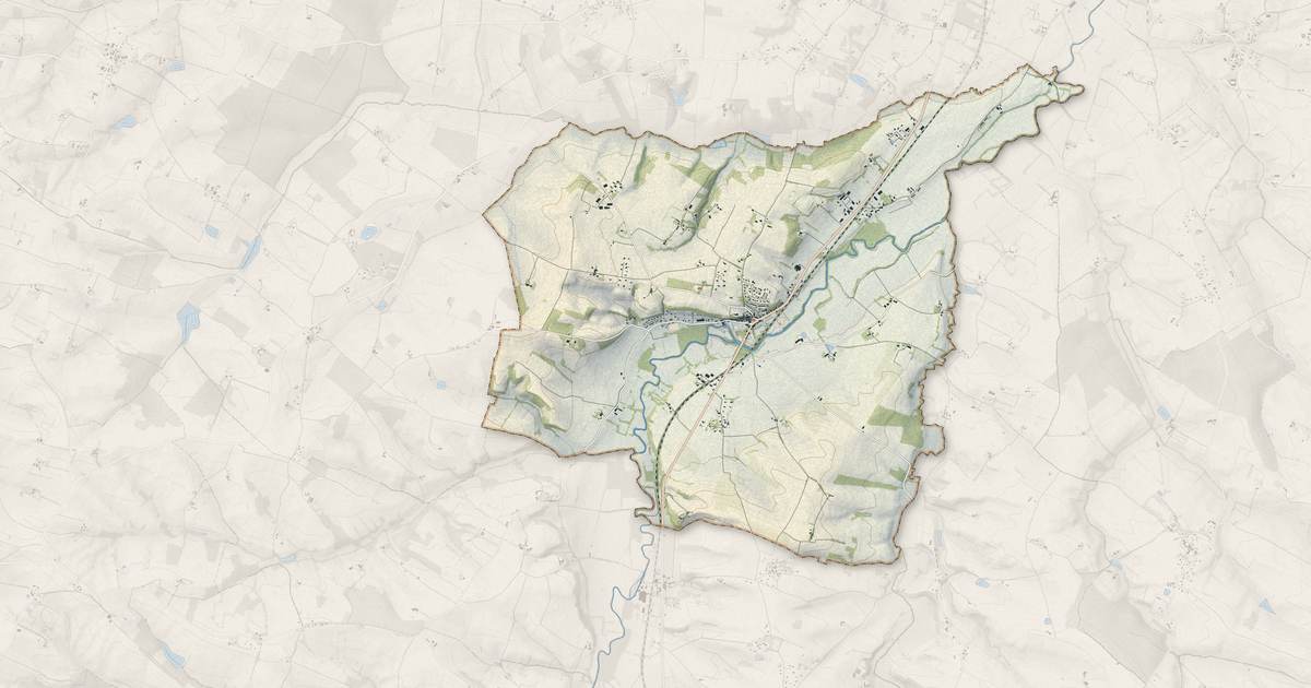 Portrait cartographique de Montestruc-sur-Gers : relief, eau, forêts, bâti et voies, calculés à partir des données de l'IGN
