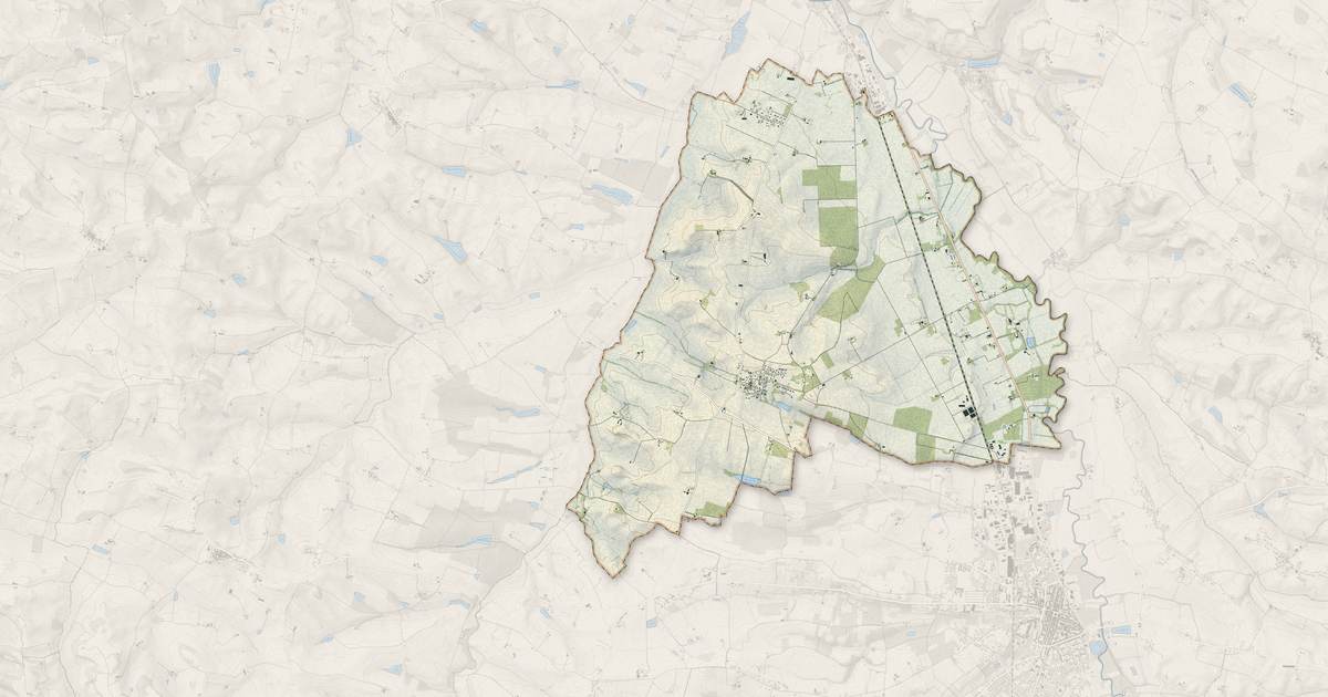 Portrait cartographique de Pauilhac : relief, eau, forêts, bâti et voies, calculés à partir des données de l'IGN