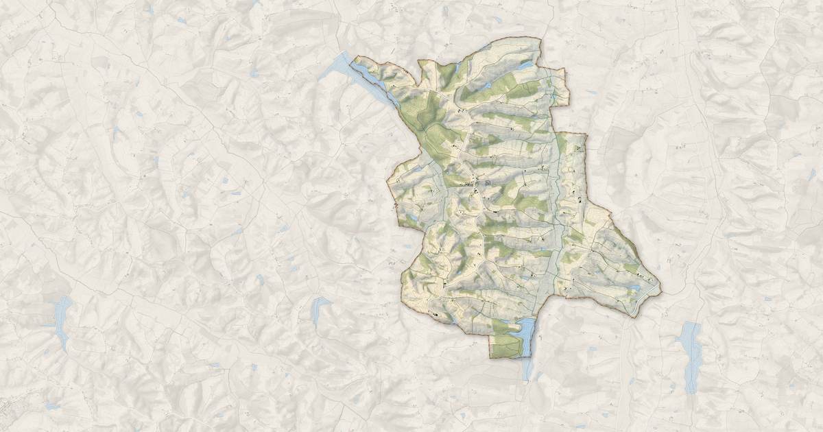 Portrait cartographique de Peyrusse-Grande : relief, eau, forêts, bâti et voies, calculés à partir des données de l'IGN