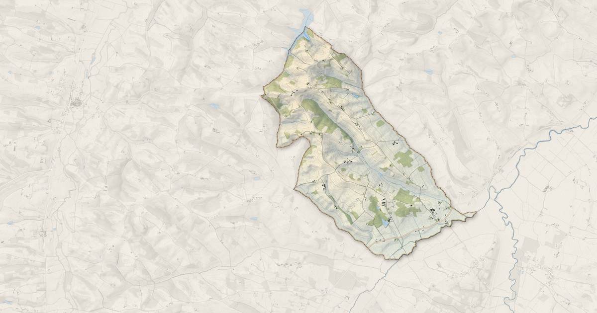 Portrait cartographique de Sabaillan : relief, eau, forêts, bâti et voies, calculés à partir des données de l'IGN