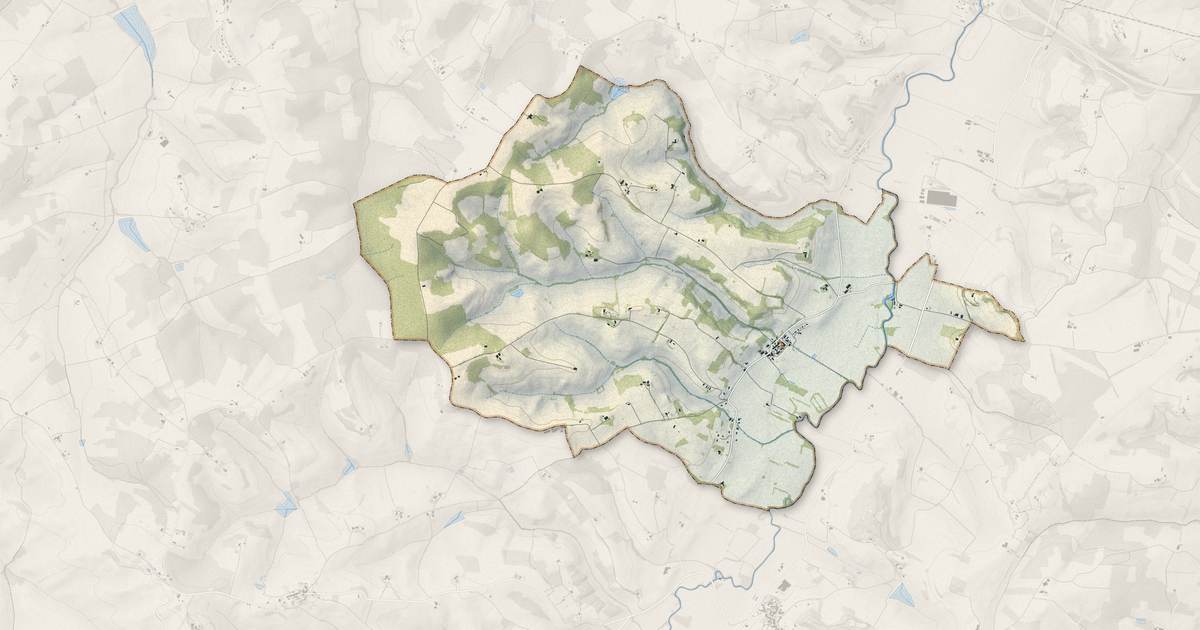 Portrait cartographique de Saint-Antoine : relief, eau, forêts, bâti et voies, calculés à partir des données de l'IGN