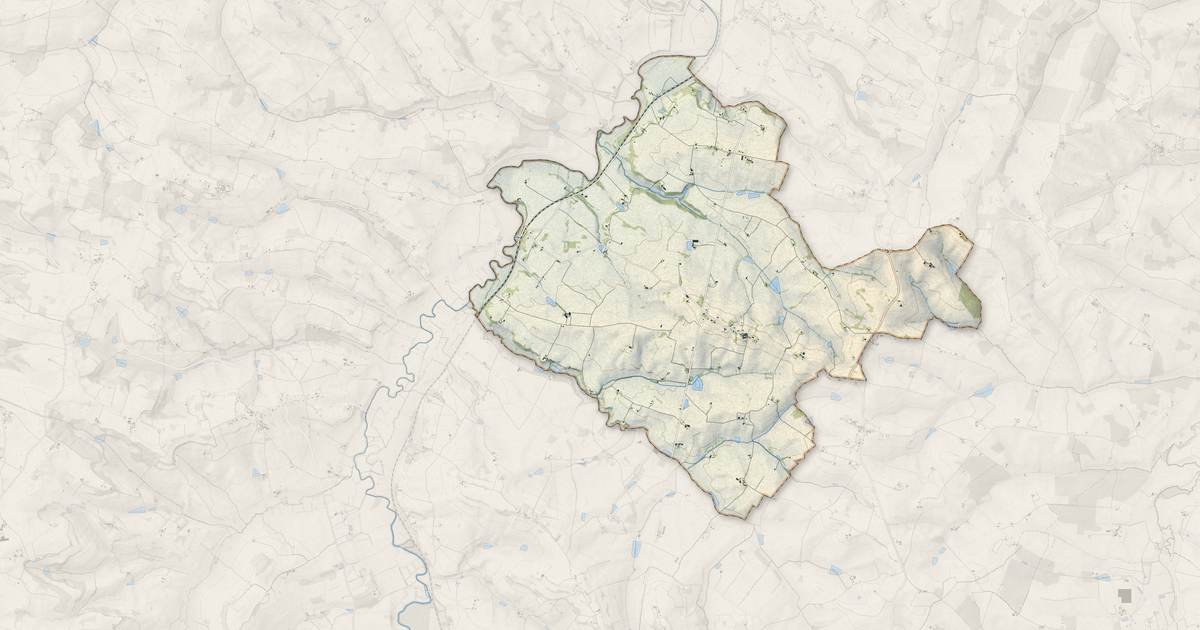 Portrait cartographique de Sempesserre : relief, eau, forêts, bâti et voies, calculés à partir des données de l'IGN