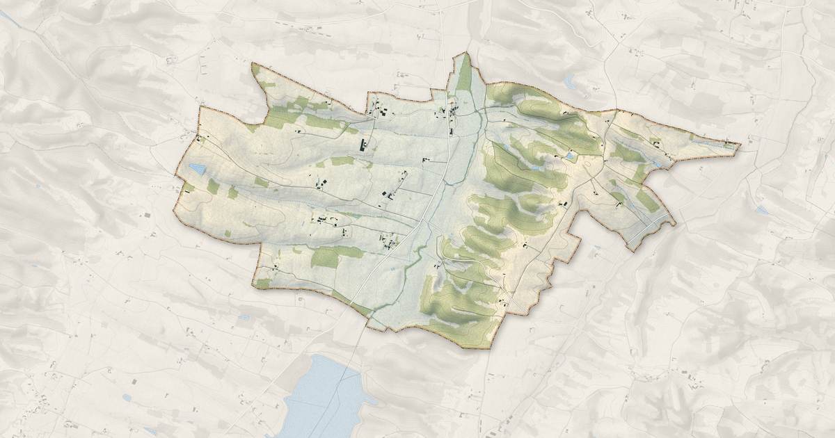 Portrait cartographique de Sère : relief, eau, forêts, bâti et voies, calculés à partir des données de l'IGN