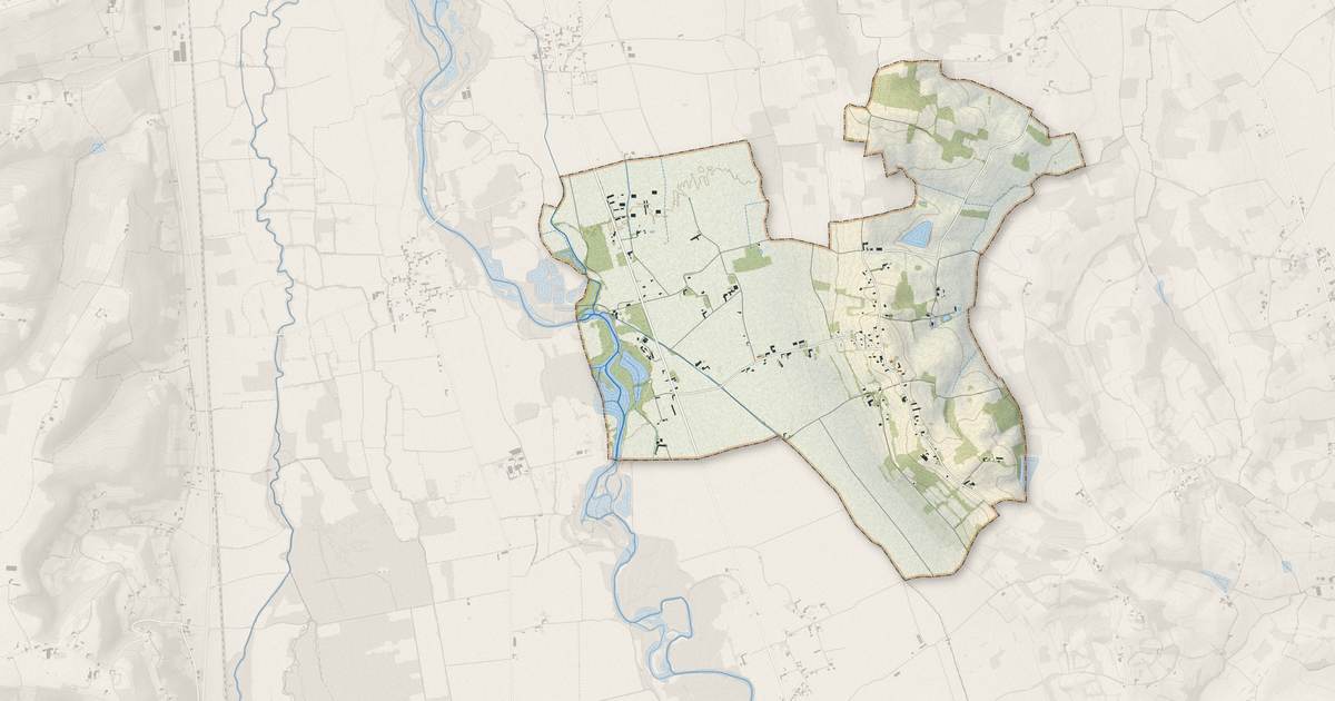 Portrait cartographique de Tieste-Uragnoux : relief, eau, forêts, bâti et voies, calculés à partir des données de l'IGN