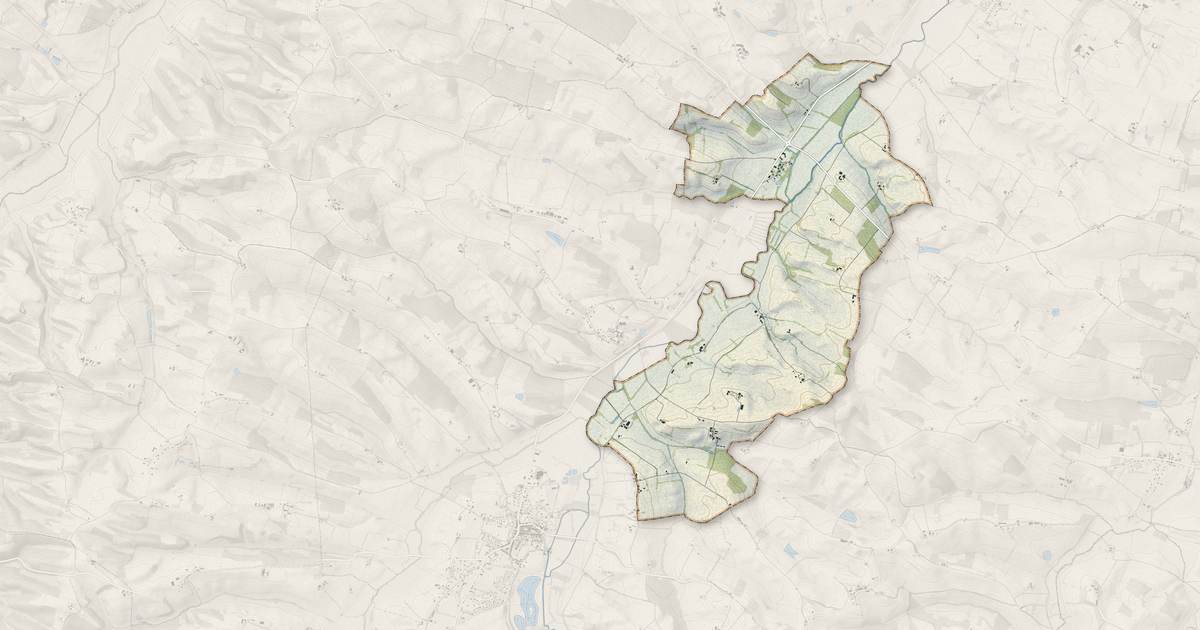 Portrait cartographique de Tirent-Pontéjac : relief, eau, forêts, bâti et voies, calculés à partir des données de l'IGN