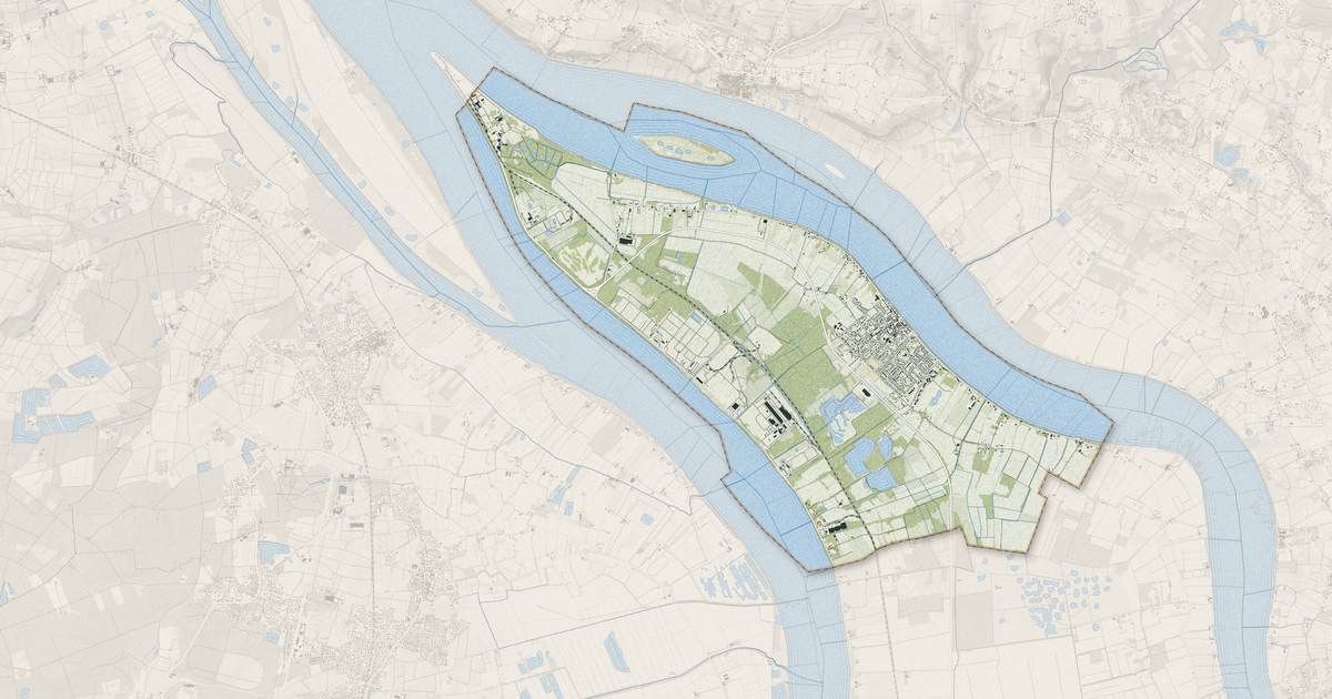Portrait cartographique de Ambès : relief, eau, forêts, bâti et voies, calculés à partir des données de l'IGN