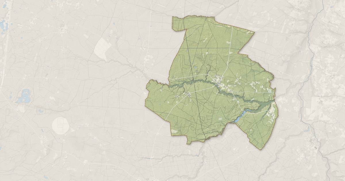 Portrait cartographique de Balizac : relief, eau, forêts, bâti et voies, calculés à partir des données de l'IGN