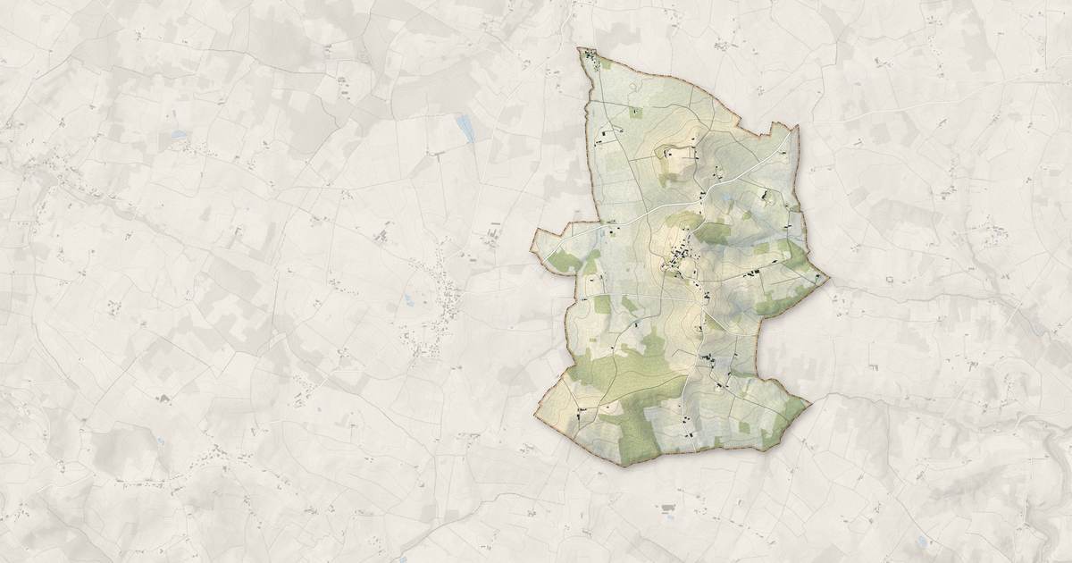 Portrait cartographique de Castelviel : relief, eau, forêts, bâti et voies, calculés à partir des données de l'IGN