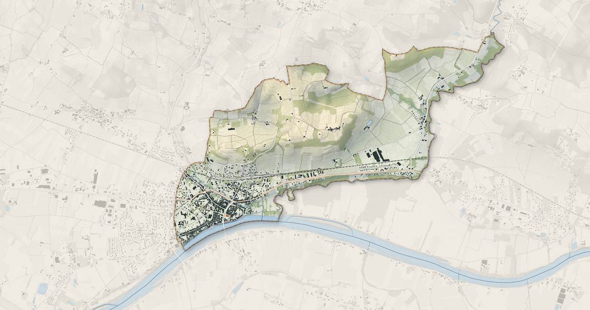 Portrait cartographique de Castillon-la-Bataille : relief, eau, forêts, bâti et voies, calculés à partir des données de l'IGN