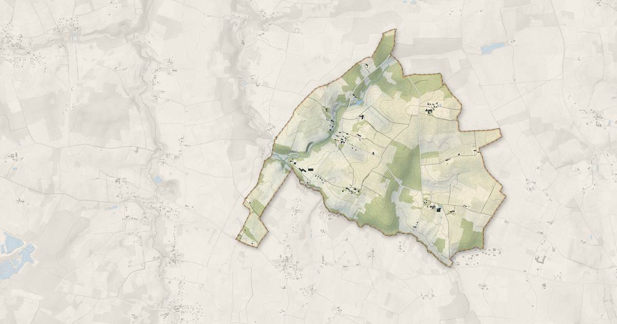 Portrait cartographique de Daubèze : relief, eau, forêts, bâti et voies, calculés à partir des données de l'IGN