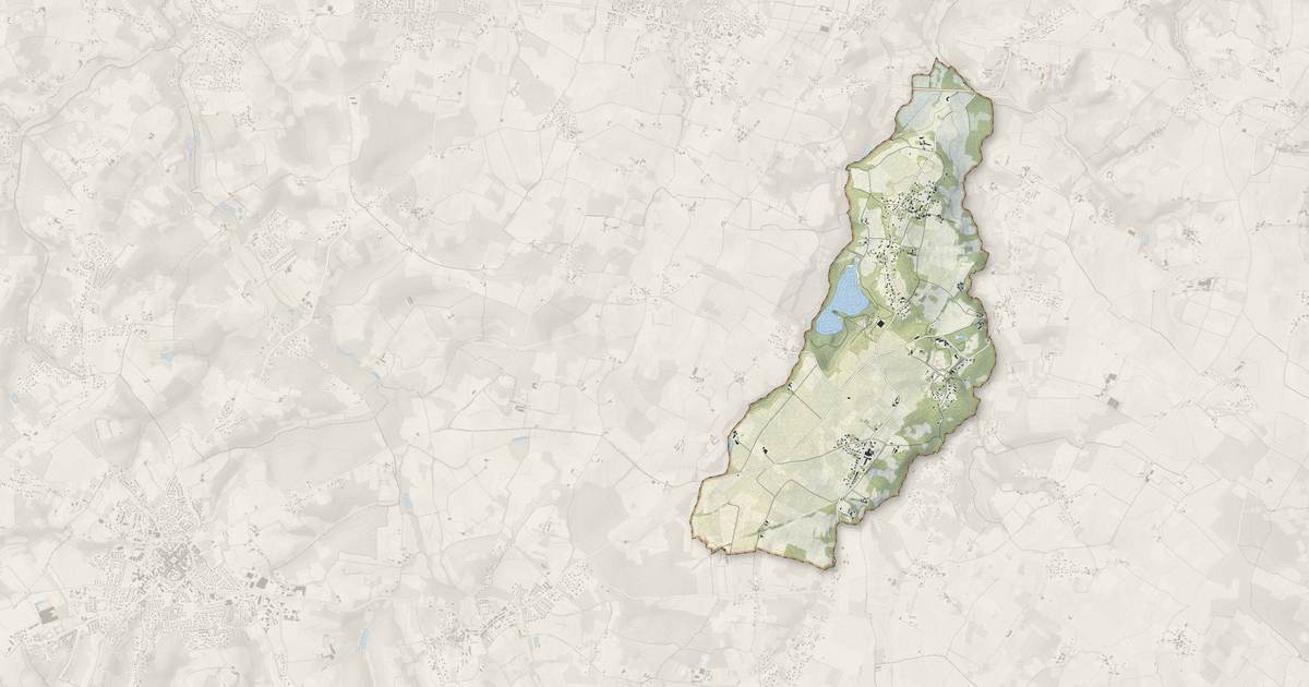 Portrait cartographique de Espiet : relief, eau, forêts, bâti et voies, calculés à partir des données de l'IGN