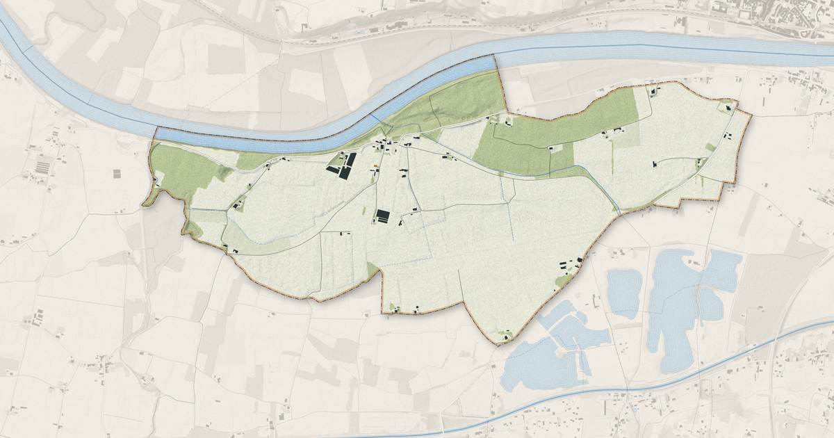 Portrait cartographique de Floudès : relief, eau, forêts, bâti et voies, calculés à partir des données de l'IGN