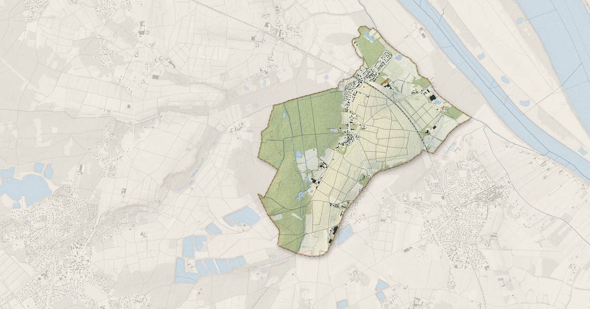 Portrait cartographique de Labarde : relief, eau, forêts, bâti et voies, calculés à partir des données de l'IGN