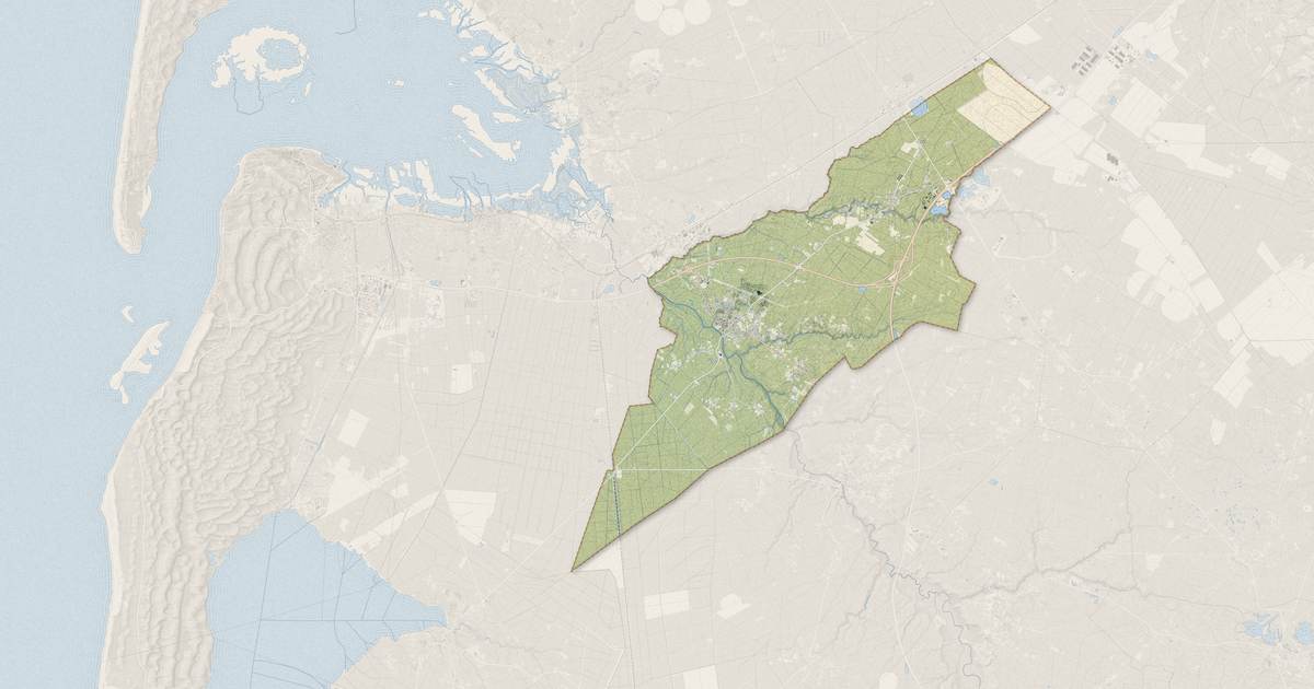 Portrait cartographique de Mios : relief, eau, forêts, bâti et voies, calculés à partir des données de l'IGN