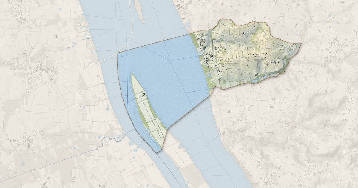 Portrait cartographique de Plassac : relief, eau, forêts, bâti et voies, calculés à partir des données de l'IGN