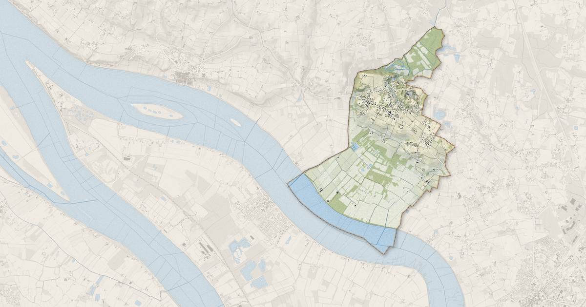 Portrait cartographique de Prignac-et-Marcamps : relief, eau, forêts, bâti et voies, calculés à partir des données de l'IGN