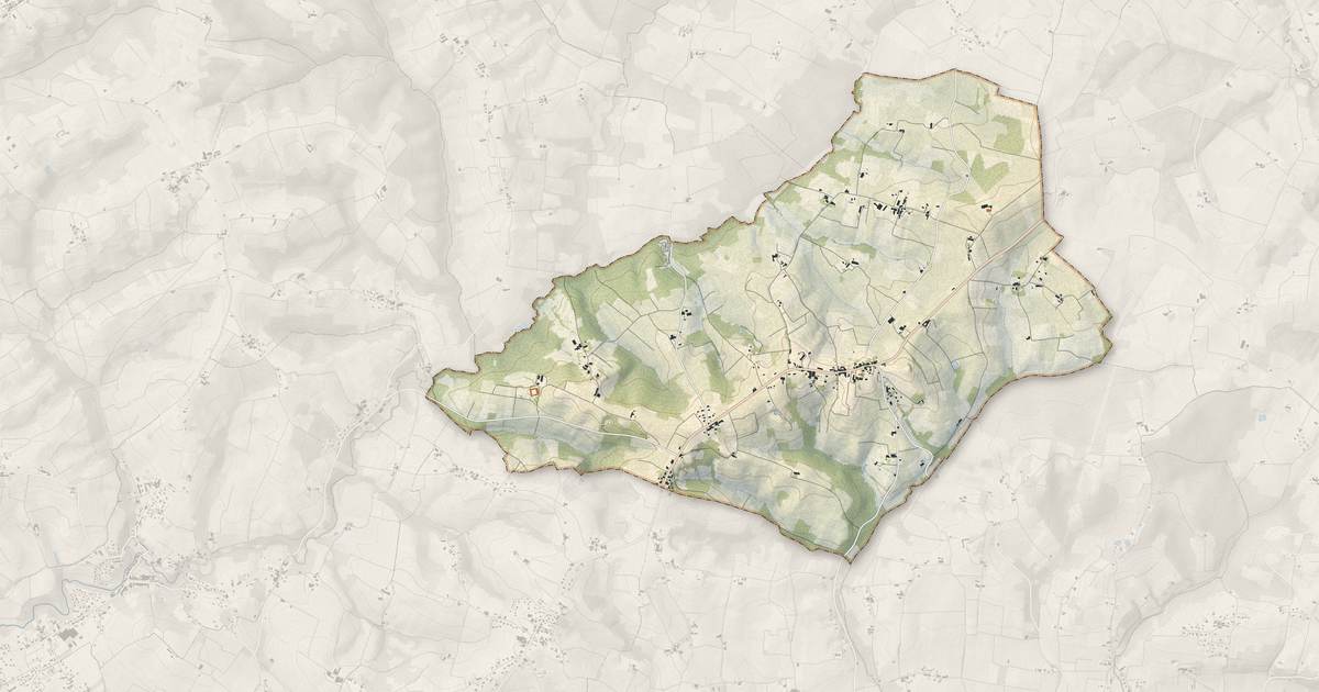 Portrait cartographique de Saint-André-du-Bois : relief, eau, forêts, bâti et voies, calculés à partir des données de l'IGN