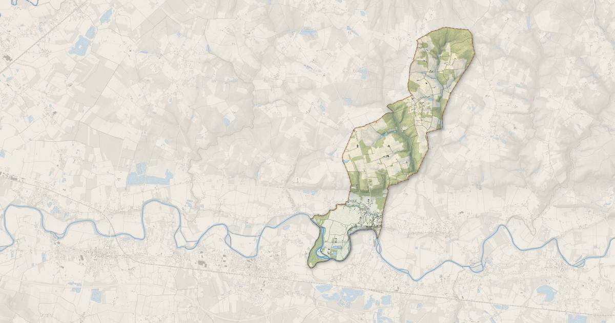 Portrait cartographique de Saint-Antoine-sur-l'Isle : relief, eau, forêts, bâti et voies, calculés à partir des données de l'IGN