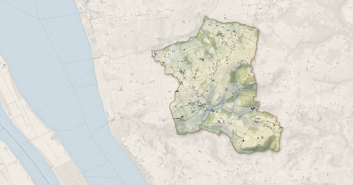 Portrait cartographique de Saint-Ciers-de-Canesse : relief, eau, forêts, bâti et voies, calculés à partir des données de l'IGN