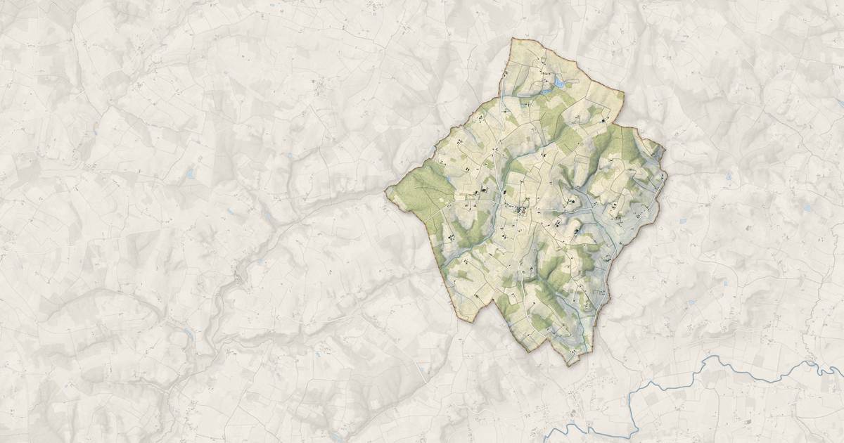 Portrait cartographique de Saint-Ferme : relief, eau, forêts, bâti et voies, calculés à partir des données de l'IGN