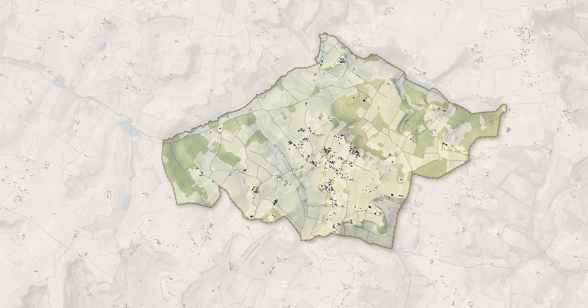 Portrait cartographique de Saint-Genès-de-Castillon : relief, eau, forêts, bâti et voies, calculés à partir des données de l'IGN