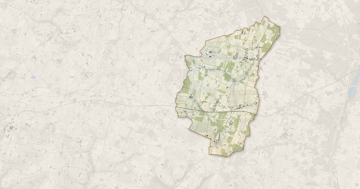 Portrait cartographique de Saint-Girons-d'Aiguevives : relief, eau, forêts, bâti et voies, calculés à partir des données de l'IGN