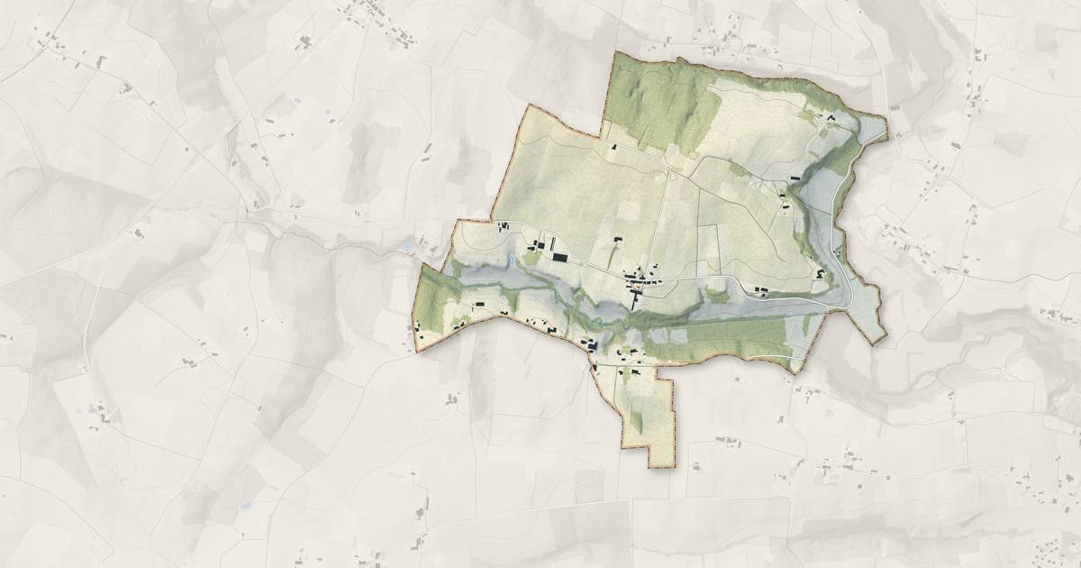 Portrait cartographique de Saint-Laurent-du-Plan : relief, eau, forêts, bâti et voies, calculés à partir des données de l'IGN