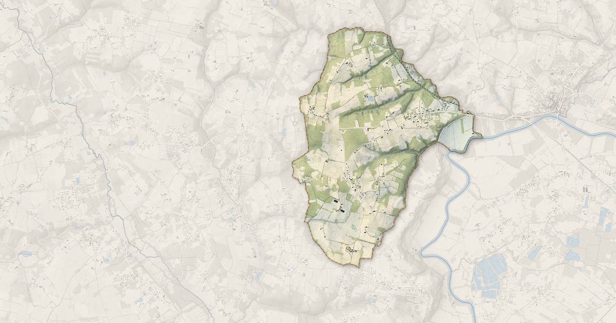 Portrait cartographique de Saint-Martin-de-Laye : relief, eau, forêts, bâti et voies, calculés à partir des données de l'IGN