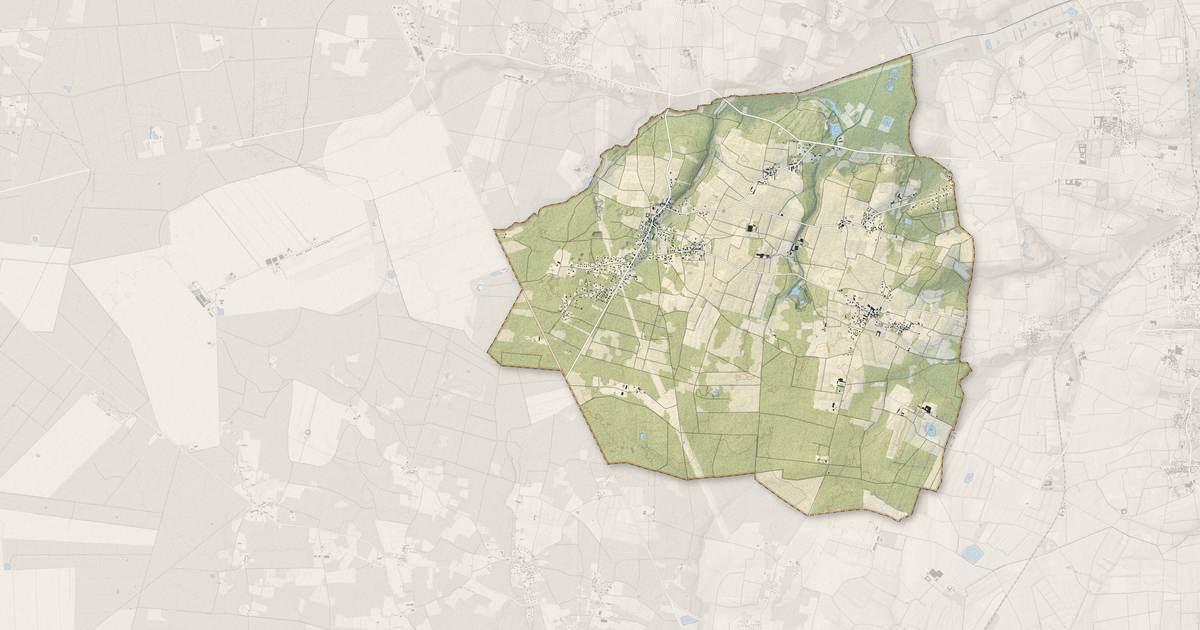 Portrait cartographique de Saint-Sauveur : relief, eau, forêts, bâti et voies, calculés à partir des données de l'IGN