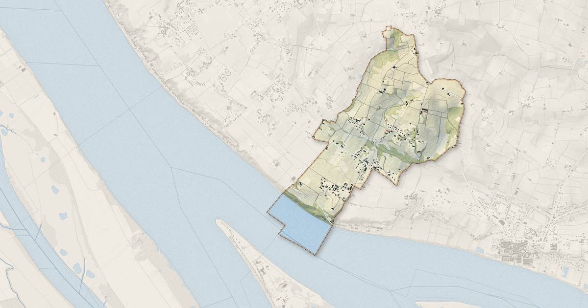 Portrait cartographique de Saint-Seurin-de-Bourg : relief, eau, forêts, bâti et voies, calculés à partir des données de l'IGN
