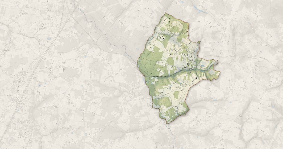 Portrait cartographique de Tizac-de-Lapouyade : relief, eau, forêts, bâti et voies, calculés à partir des données de l'IGN