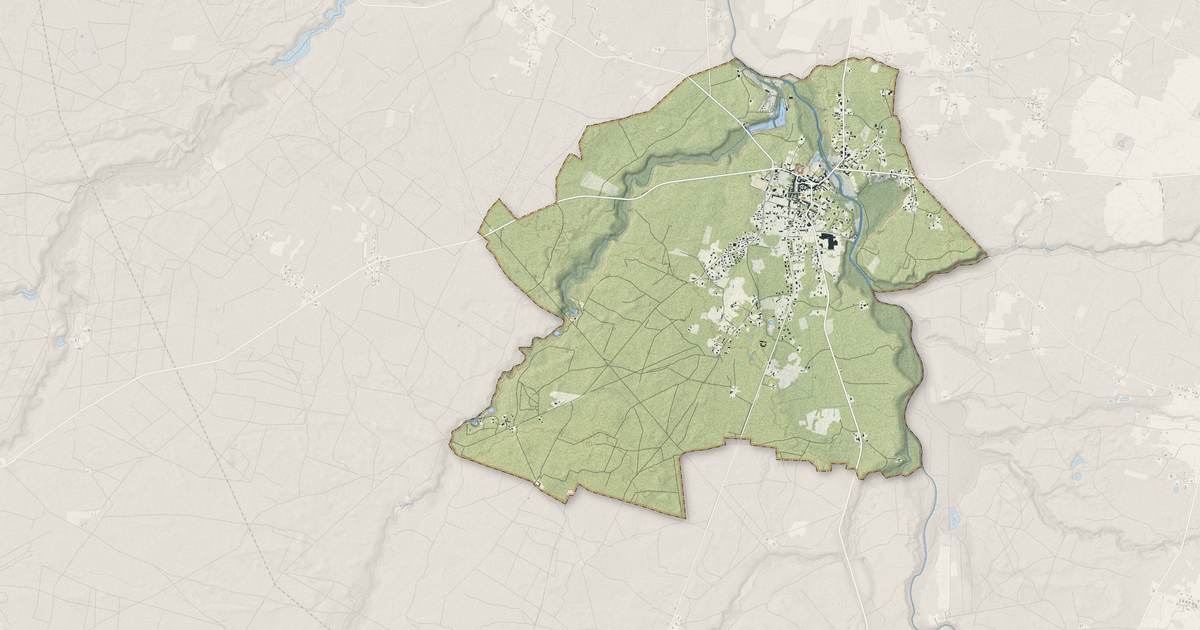 Portrait cartographique de Villandraut : relief, eau, forêts, bâti et voies, calculés à partir des données de l'IGN