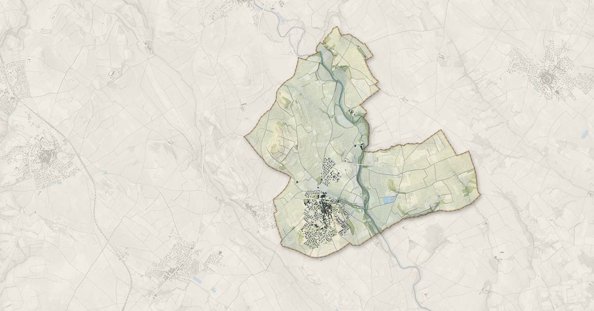Portrait cartographique de Abeilhan : relief, eau, forêts, bâti et voies, calculés à partir des données de l'IGN