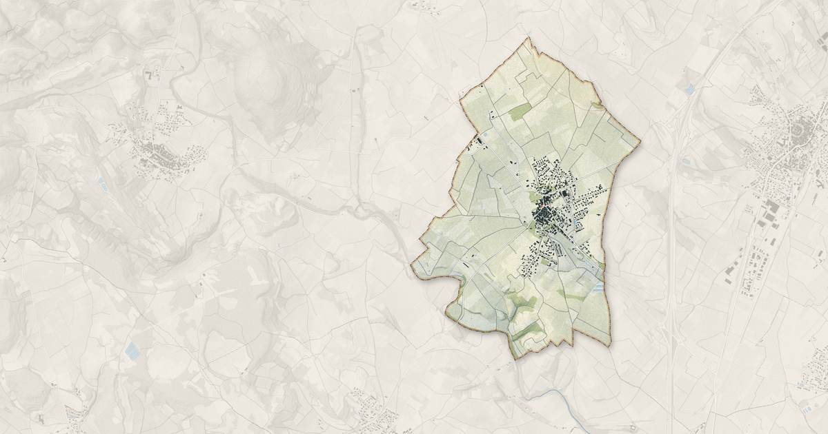 Portrait cartographique de Adissan : relief, eau, forêts, bâti et voies, calculés à partir des données de l'IGN