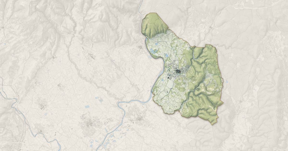 Portrait cartographique de Aniane : relief, eau, forêts, bâti et voies, calculés à partir des données de l'IGN