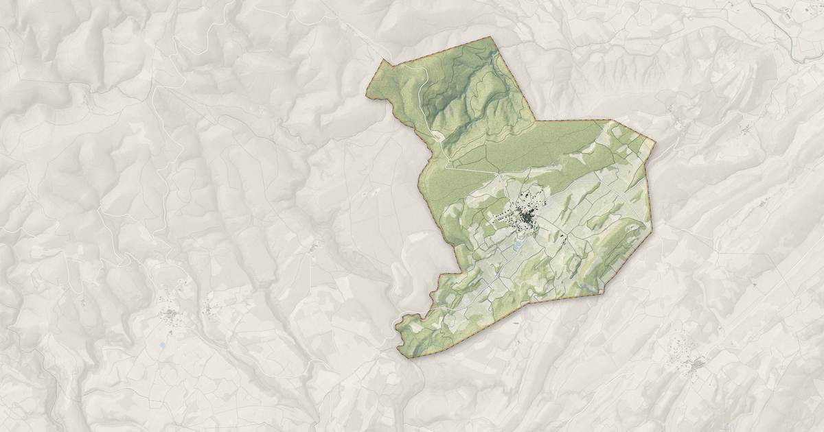 Portrait cartographique de Assignan : relief, eau, forêts, bâti et voies, calculés à partir des données de l'IGN
