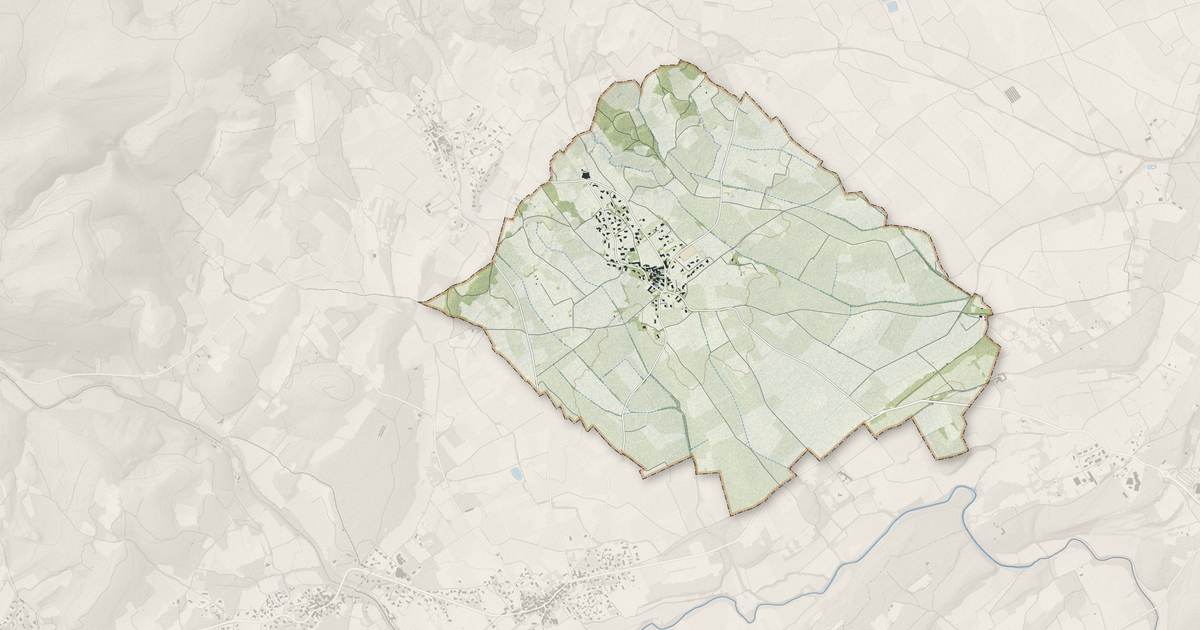 Portrait cartographique de Campagne : relief, eau, forêts, bâti et voies, calculés à partir des données de l'IGN