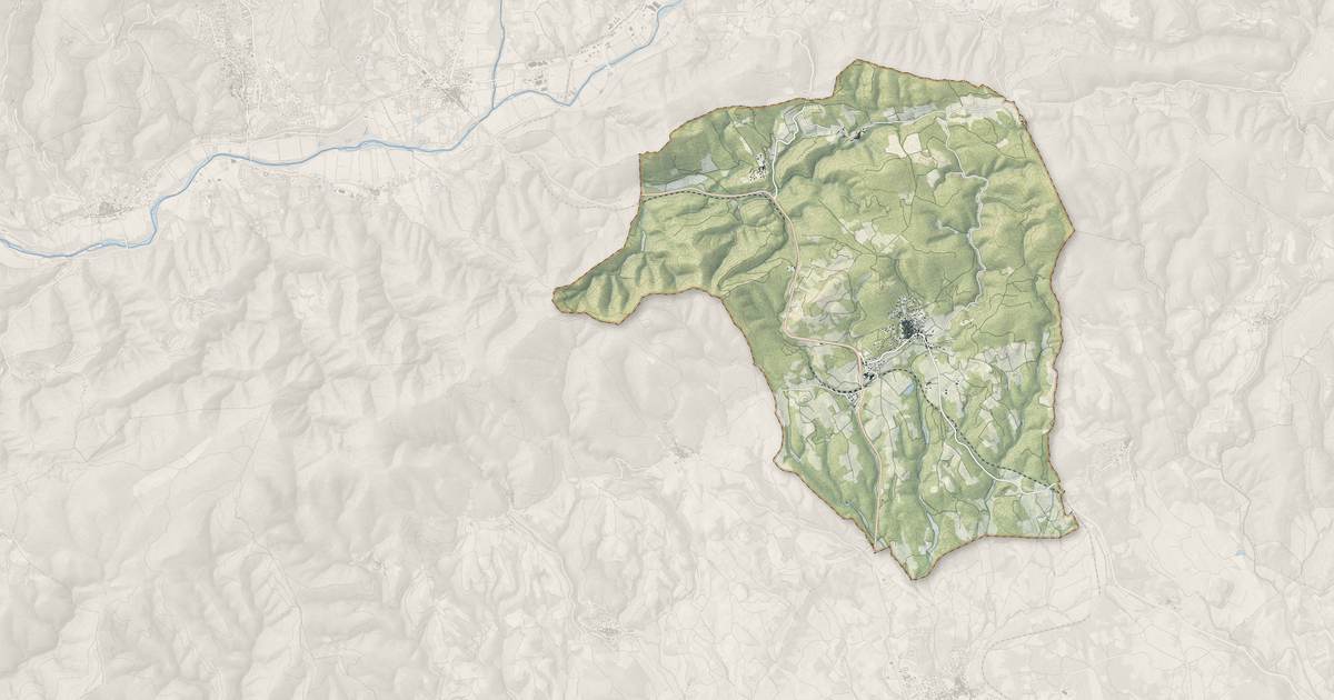 Portrait cartographique de Faugères : relief, eau, forêts, bâti et voies, calculés à partir des données de l'IGN