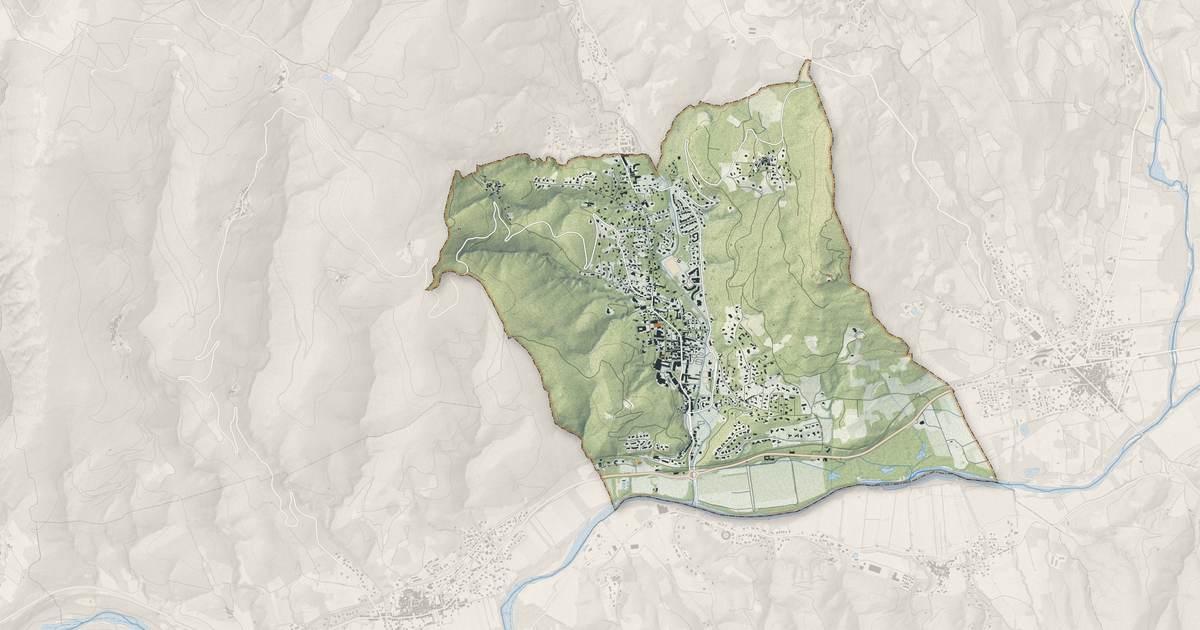 Portrait cartographique de Lamalou-les-Bains : relief, eau, forêts, bâti et voies, calculés à partir des données de l'IGN