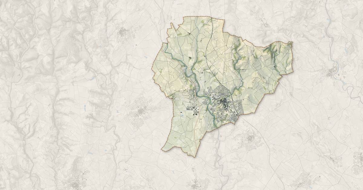 Portrait cartographique de Magalas : relief, eau, forêts, bâti et voies, calculés à partir des données de l'IGN