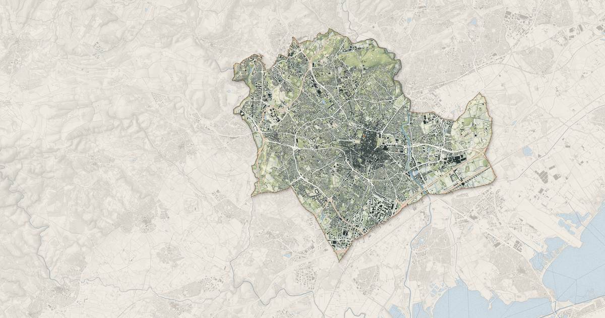 Portrait cartographique de Montpellier : relief, eau, forêts, bâti et voies, calculés à partir des données de l'IGN