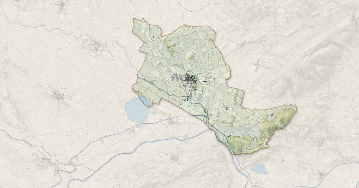 Portrait cartographique de Olonzac : relief, eau, forêts, bâti et voies, calculés à partir des données de l'IGN
