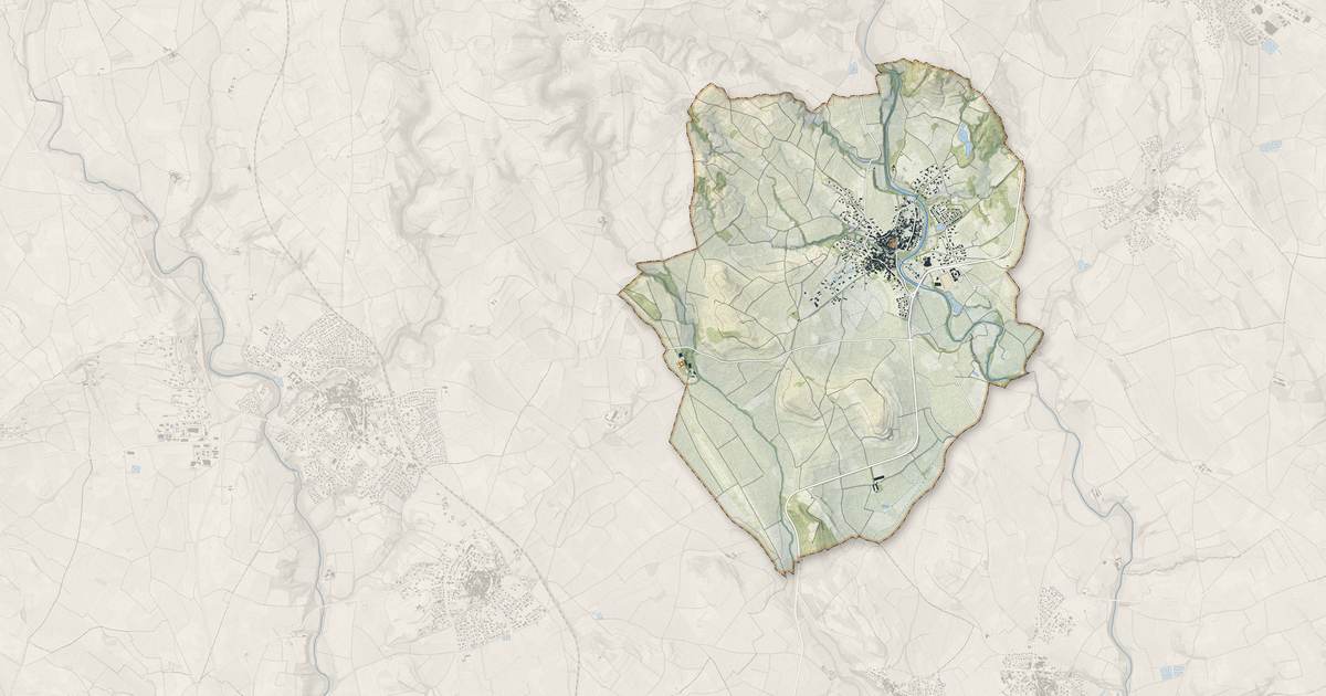 Portrait cartographique de Pouzolles : relief, eau, forêts, bâti et voies, calculés à partir des données de l'IGN