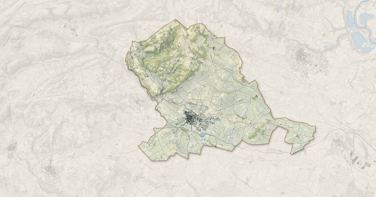 Portrait cartographique de Puisserguier : relief, eau, forêts, bâti et voies, calculés à partir des données de l'IGN